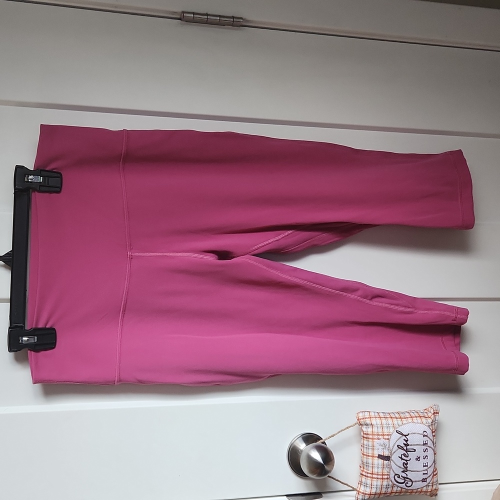 Lululemon align high rise crop size 10